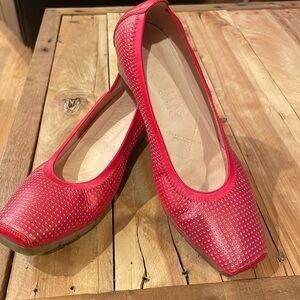 Red Leather Wedges with Textured Perforated Golden Dots | Square Toe | Size 37